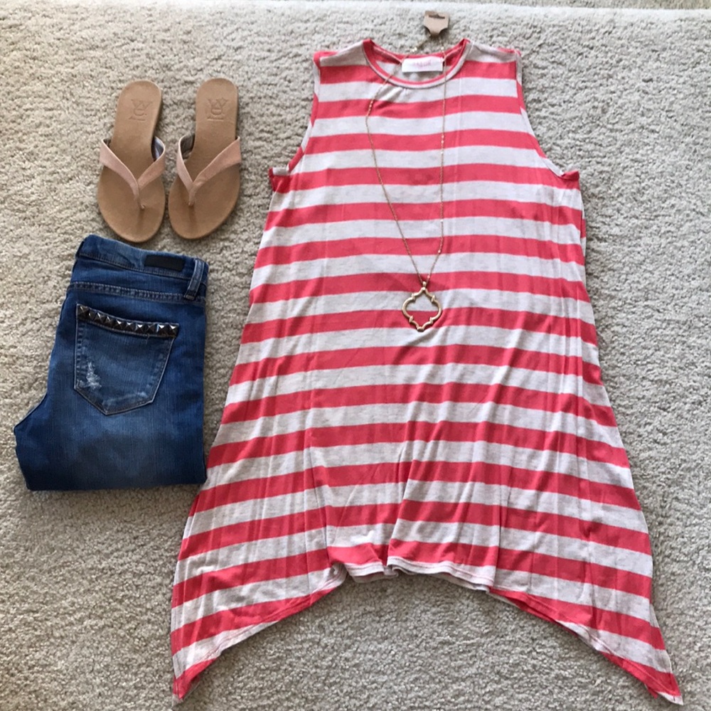 💙SIZE SM💙Coral & Cream Striped Tunic Top - Picture 4 of 8